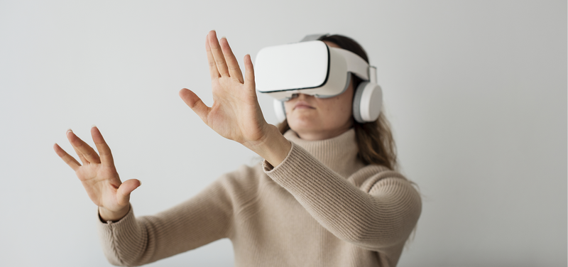 Top 10 Augmented Reality Applications Transforming Industries